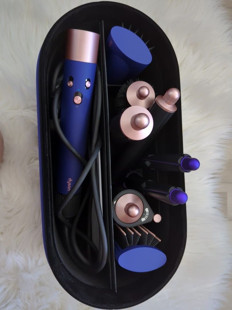 Dyson Airwrap Features Coanda Airflow for Gentle, Innovative Styling